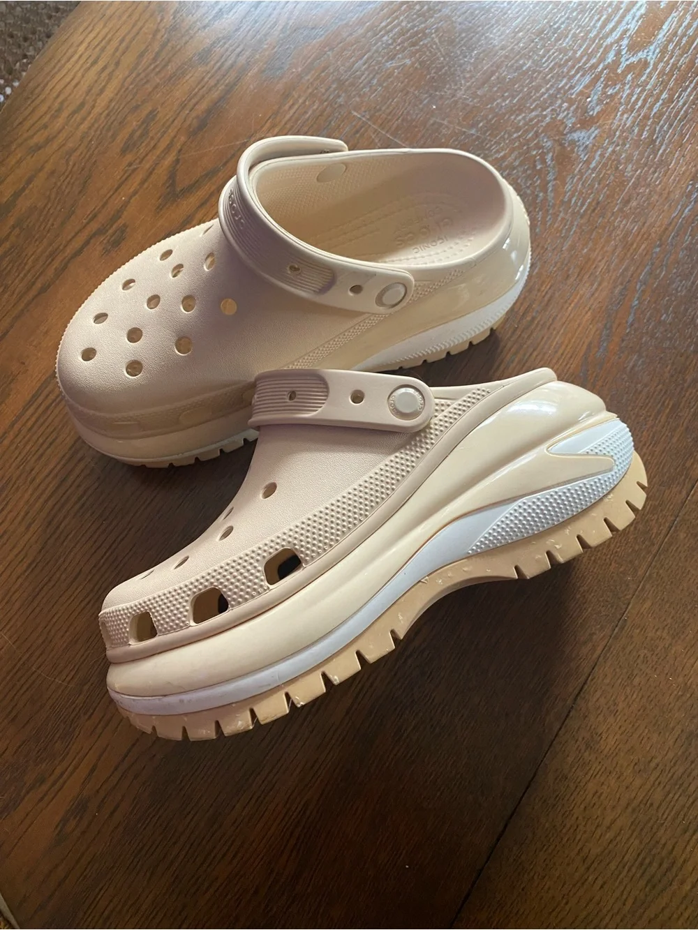 CROCS Platform Clogs in Light Cream